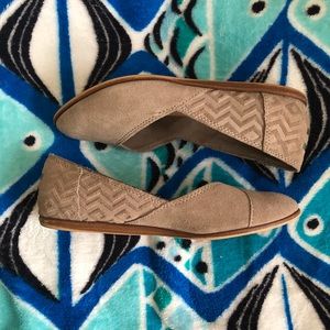 Toms Julie flats size 5